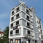 Hotel O Casa Astra