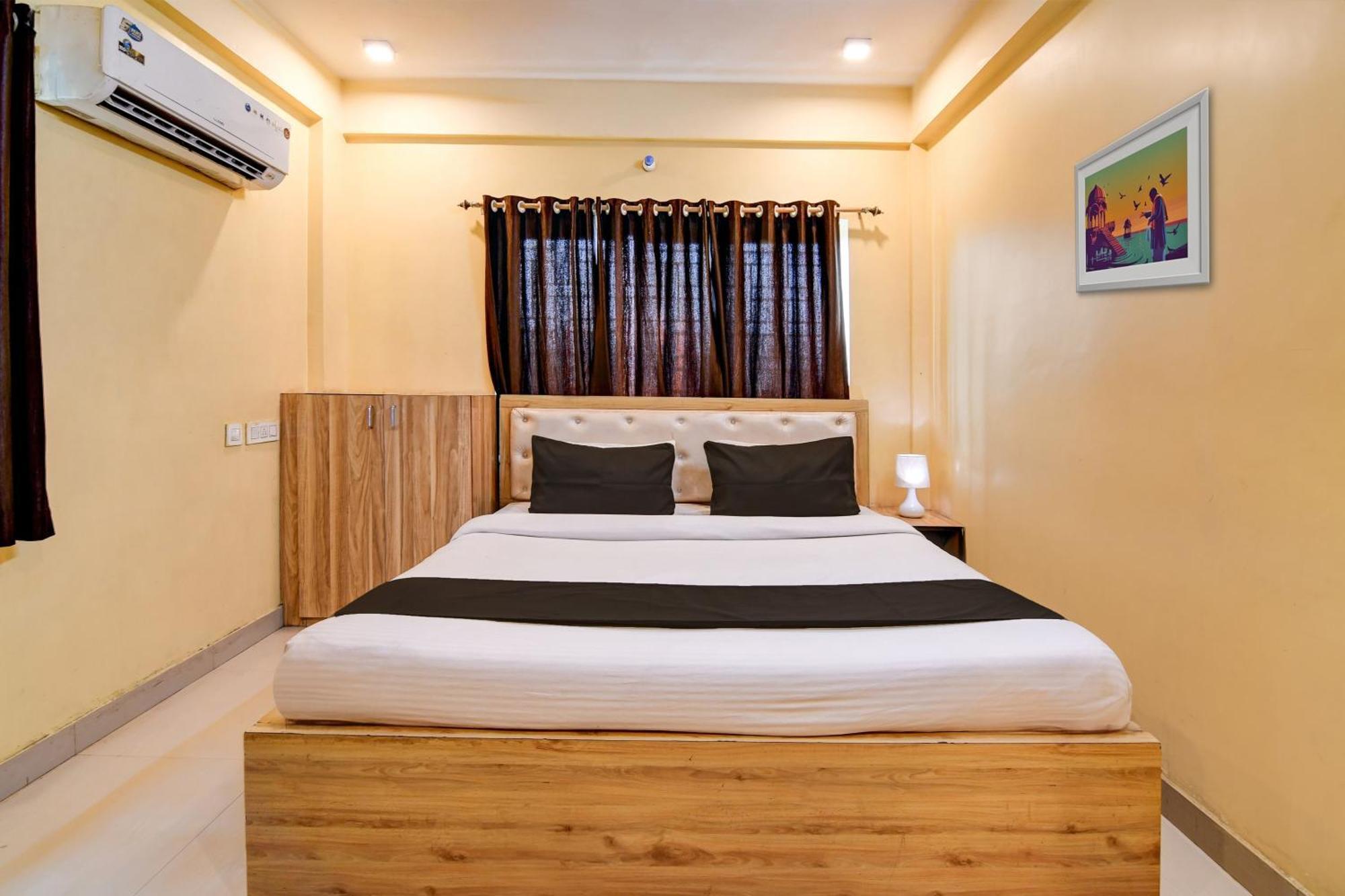 O Casa Astra Hotel Kolkata